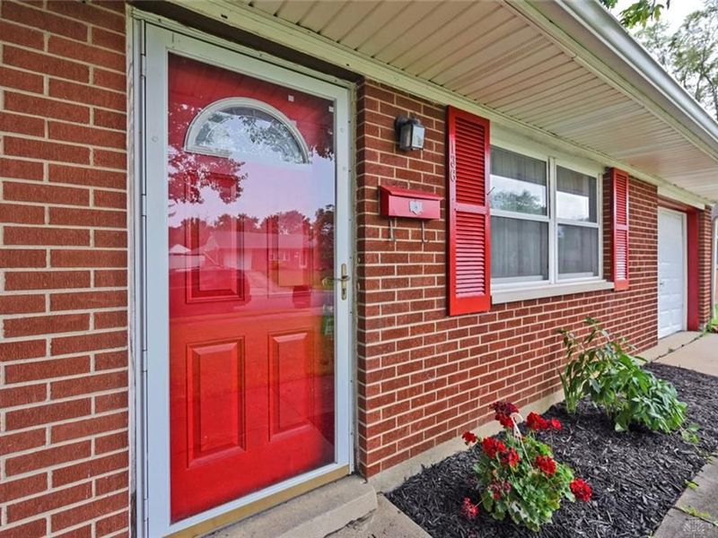 136 Bronwood Street, New Lebanon, OH 45345 Photo 3