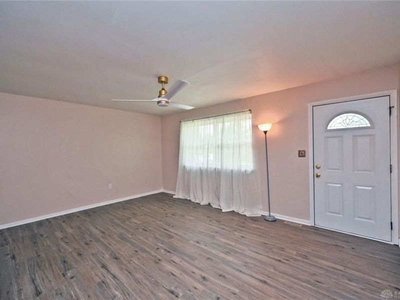 136 Bronwood Street, New Lebanon, OH 45345 Photo 7