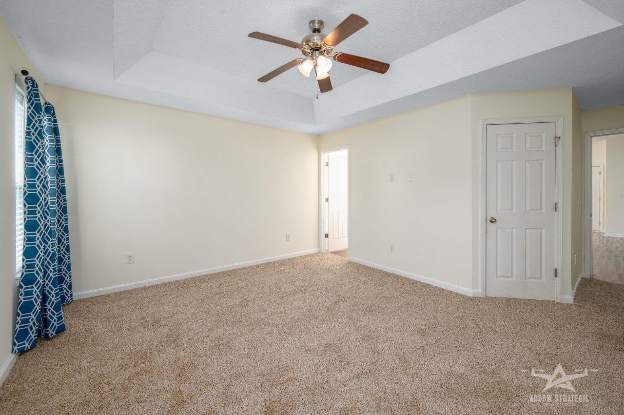 170 Woodland Park Loop  Photo 9