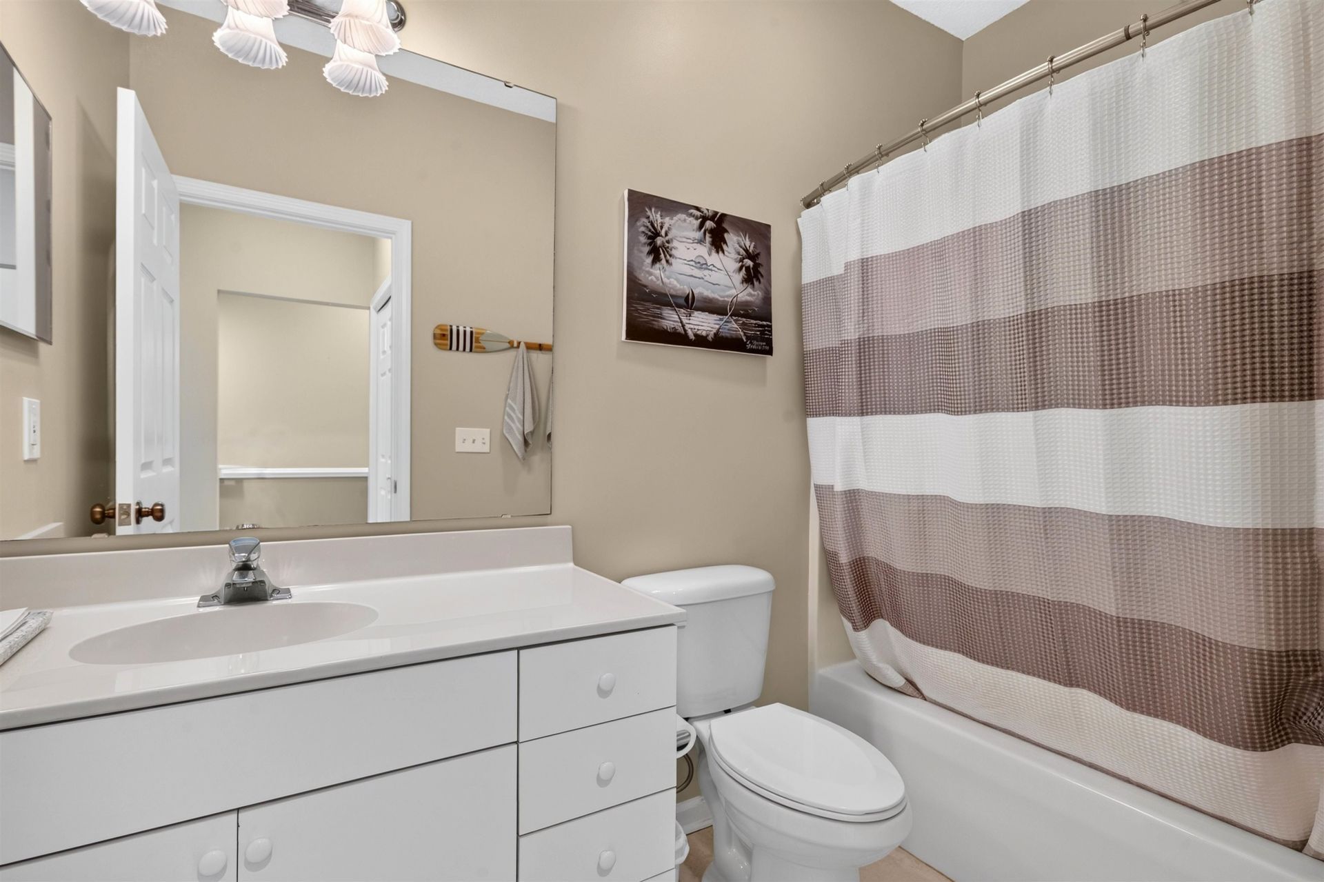 4429-f Montrose Ln.  Photo 25