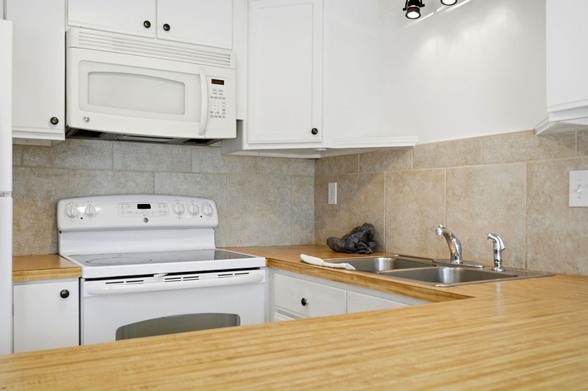 1400 Deer Creek Rd. Photo 12