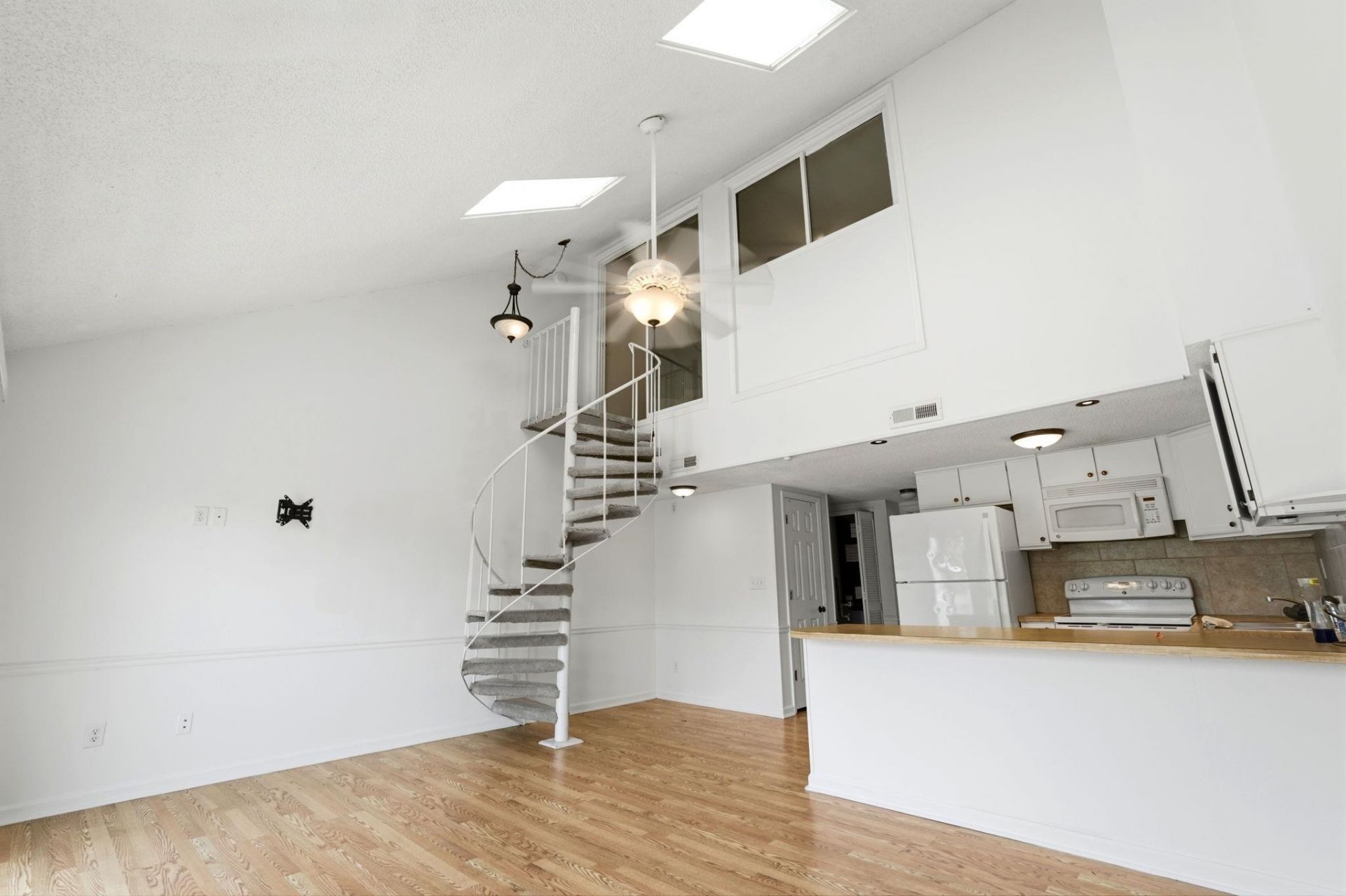 1400 Deer Creek Rd. Photo 17