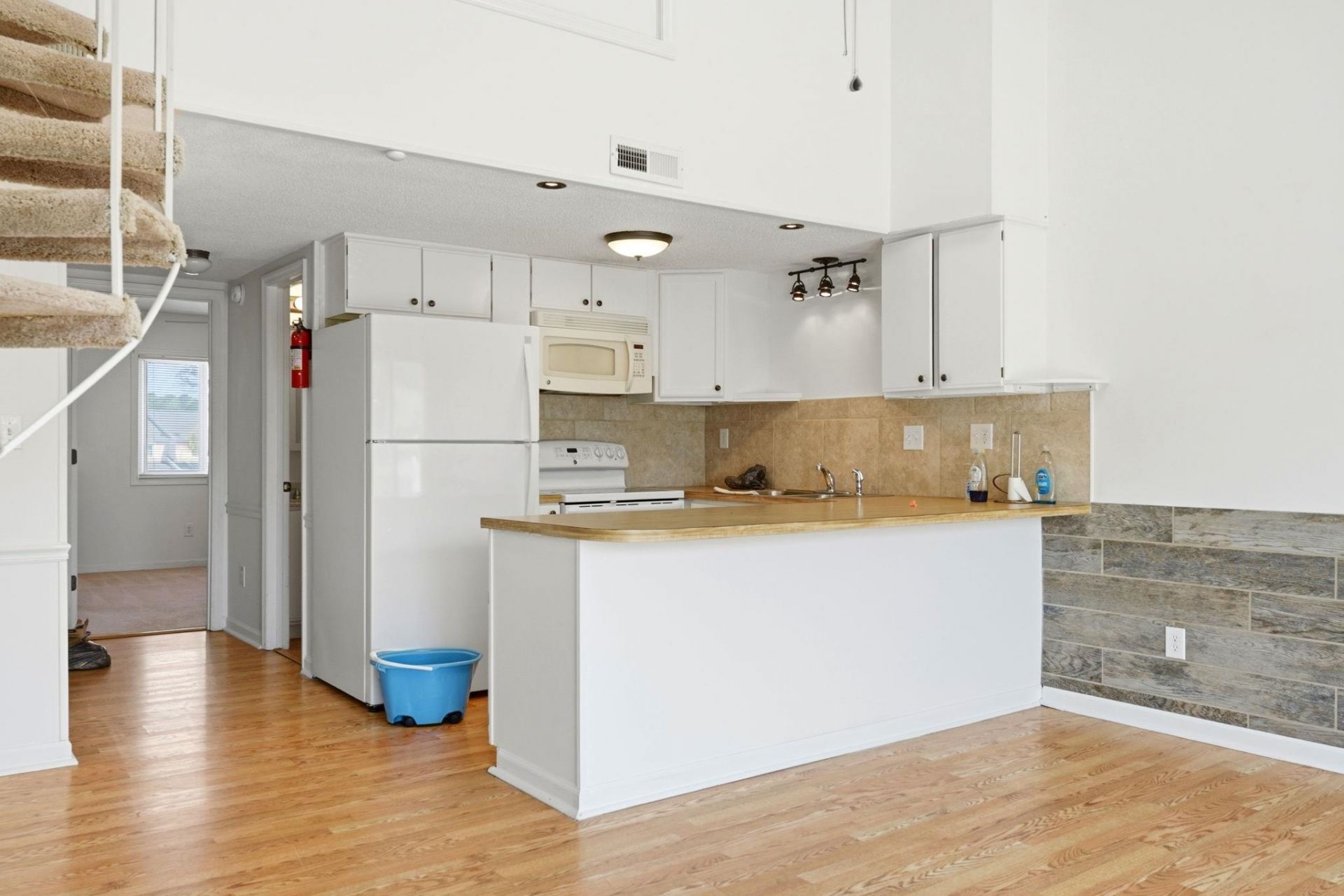 1400 Deer Creek Rd. Photo 19