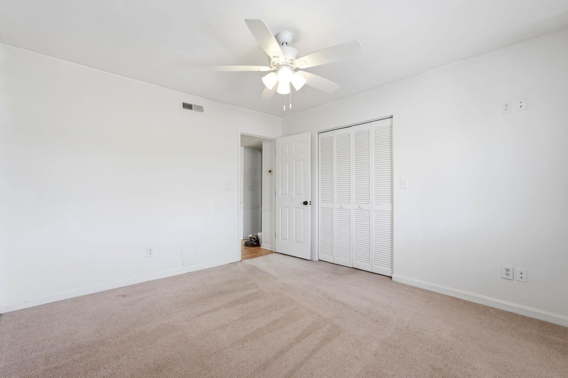 1400 Deer Creek Rd. Photo 6
