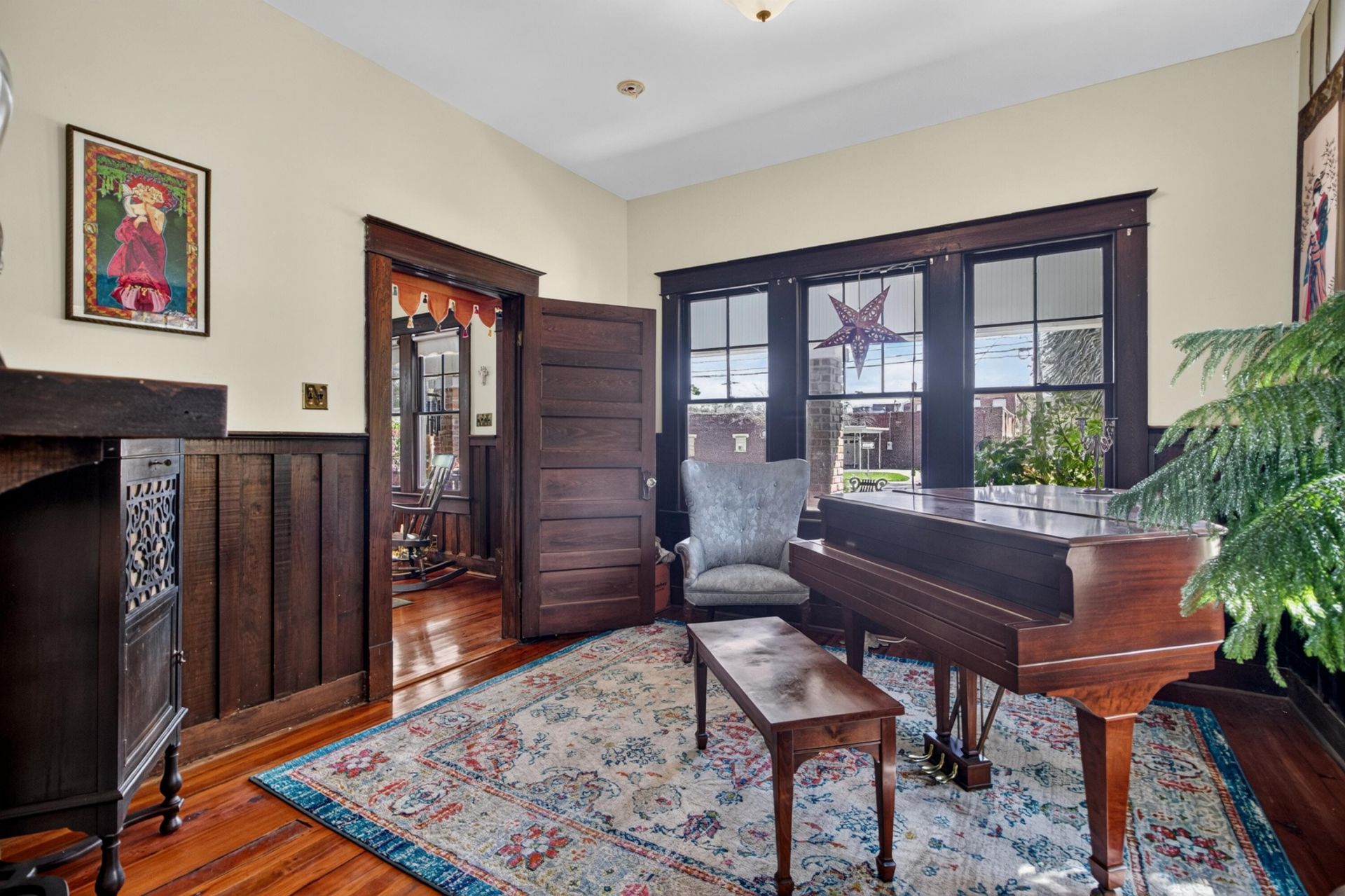 1108 Peake Street Photo 11