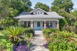 1108 Peake Street photo 4