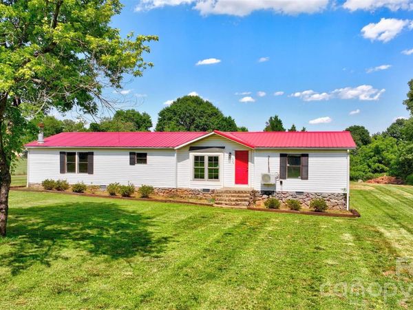 2596 Midnight Drive, Claremont, NC 28610