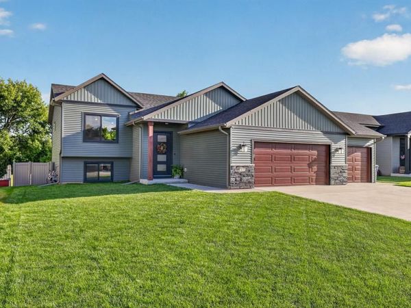 419 Skogen Drive, Kenyon, MN 55946