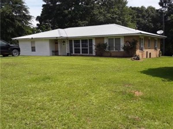 21697 HWY 1056 Highway, Kentwood, LA 70444
