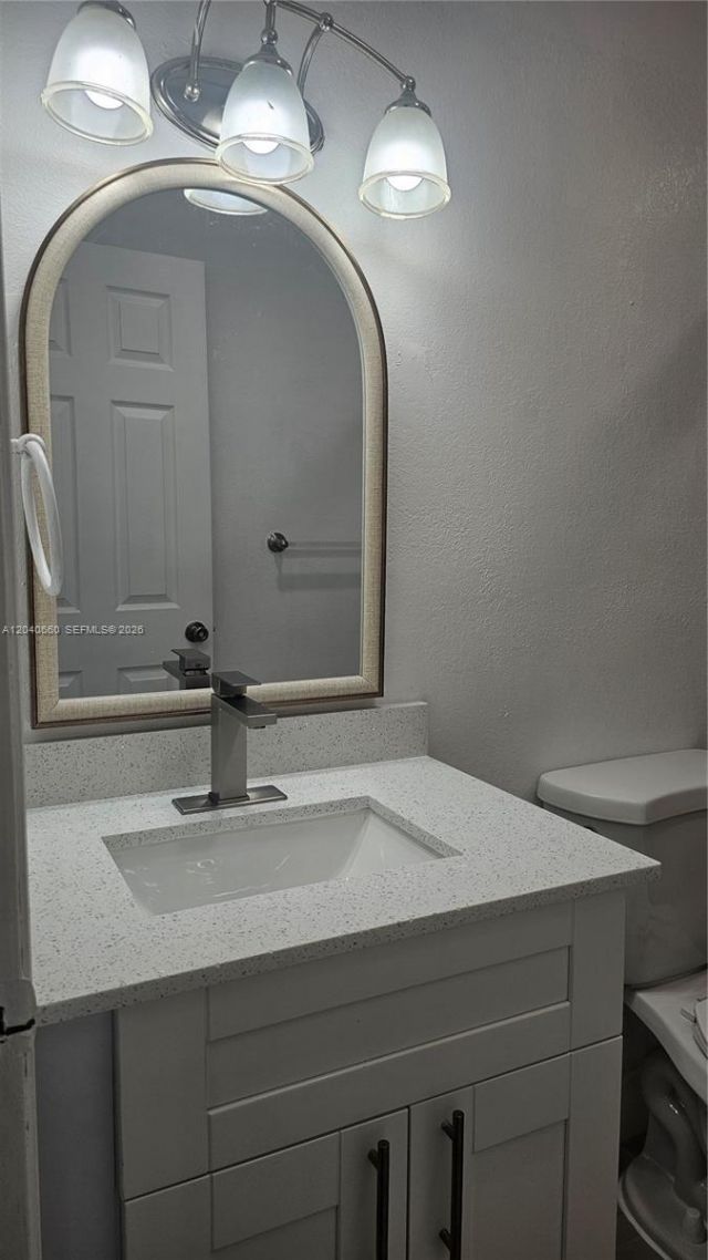 5625 W 20th Ave , Unit 208, Hialeah, FL 33012 Photo