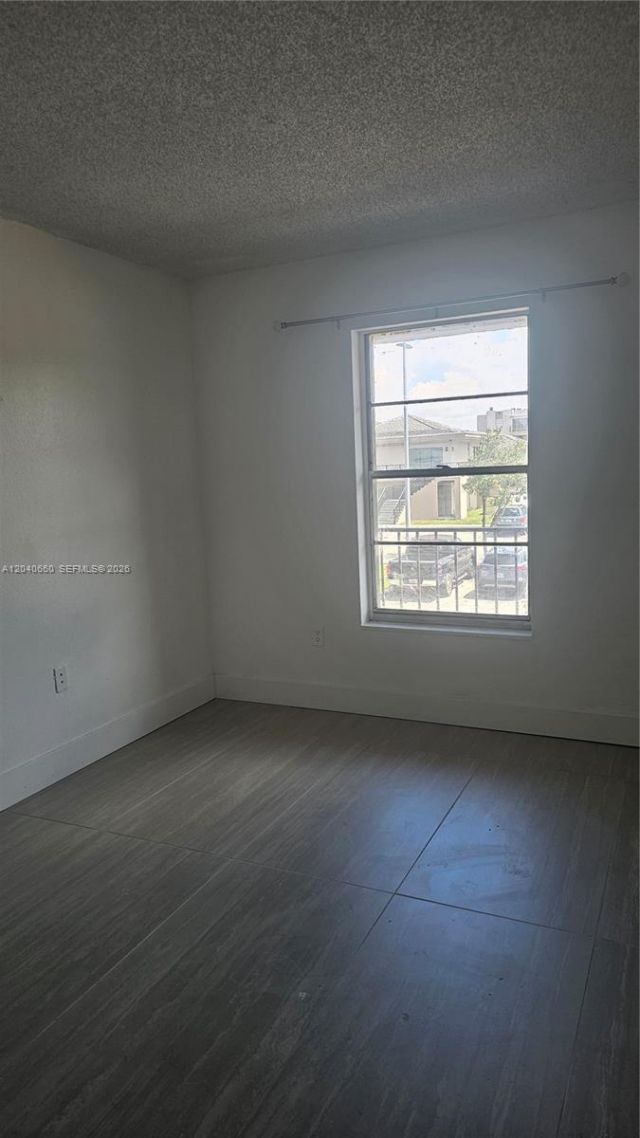 5625 W 20th Ave , Unit 208, Hialeah, FL 33012 Photo