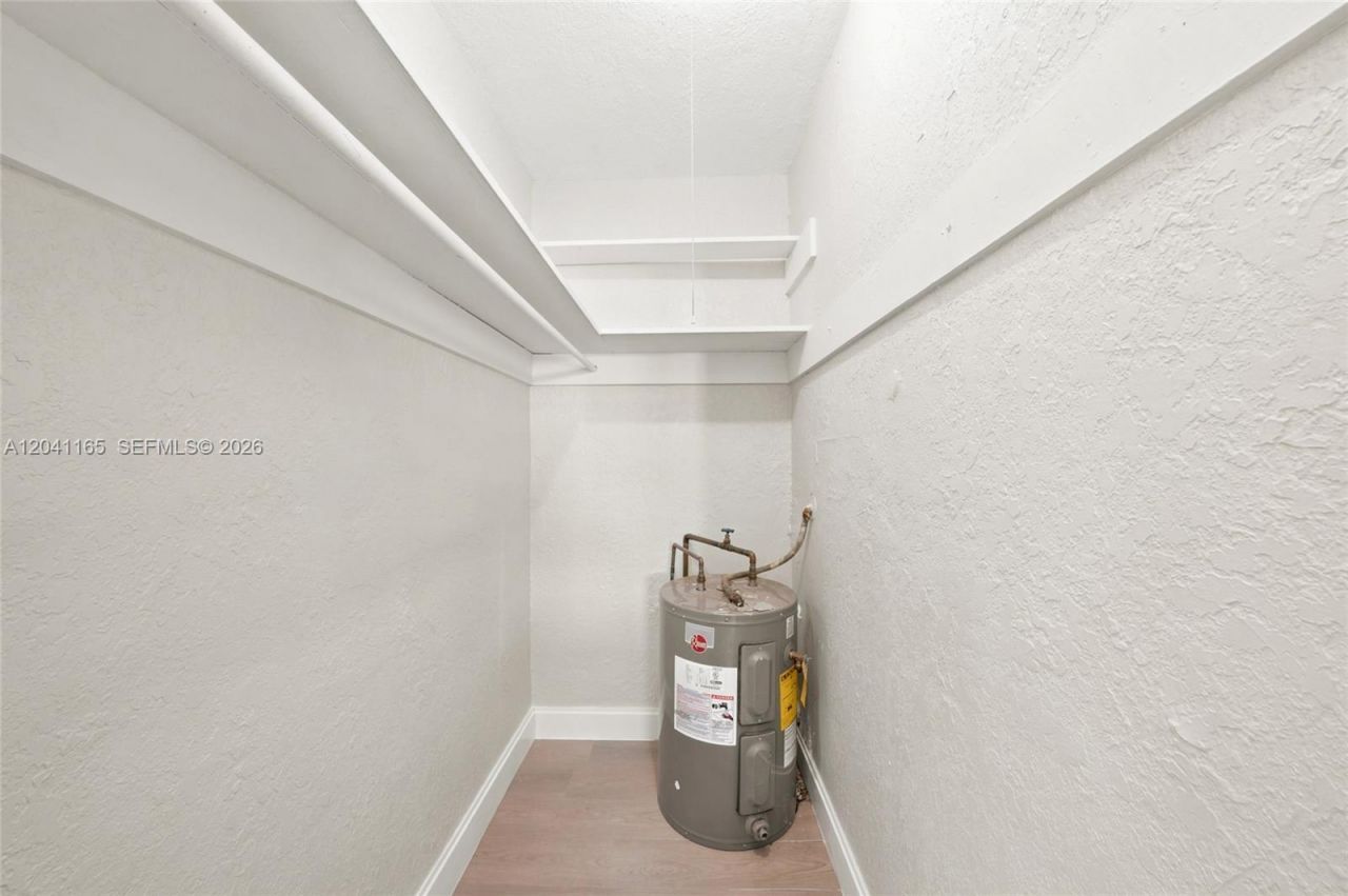 1992 NW 56th St, Miami, FL 33142 Photo