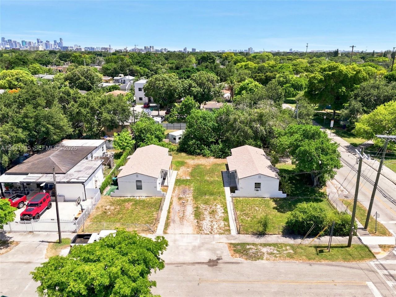 1992 NW 56th St, Miami, FL 33142 Photo