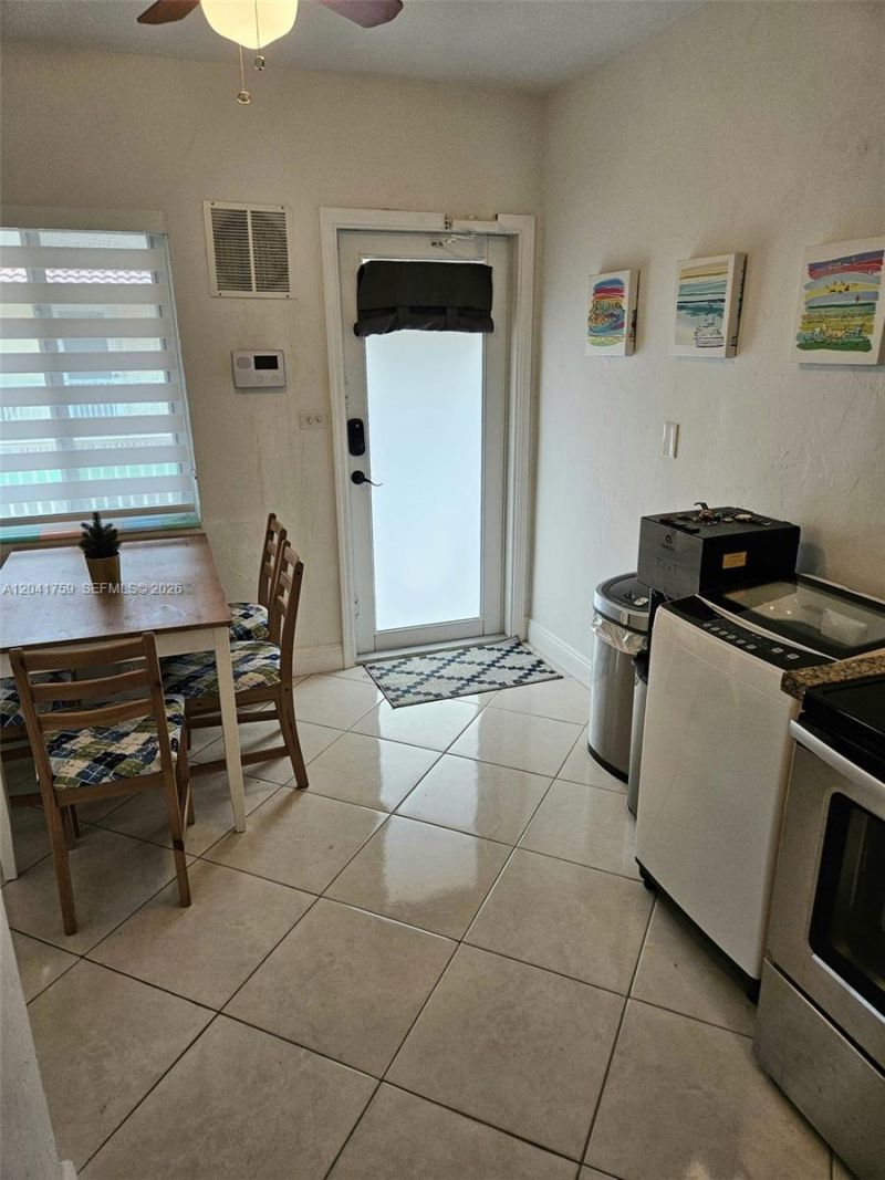 7400 Harding Ave , Unit 22, Miami Beach, FL 33141 Photo