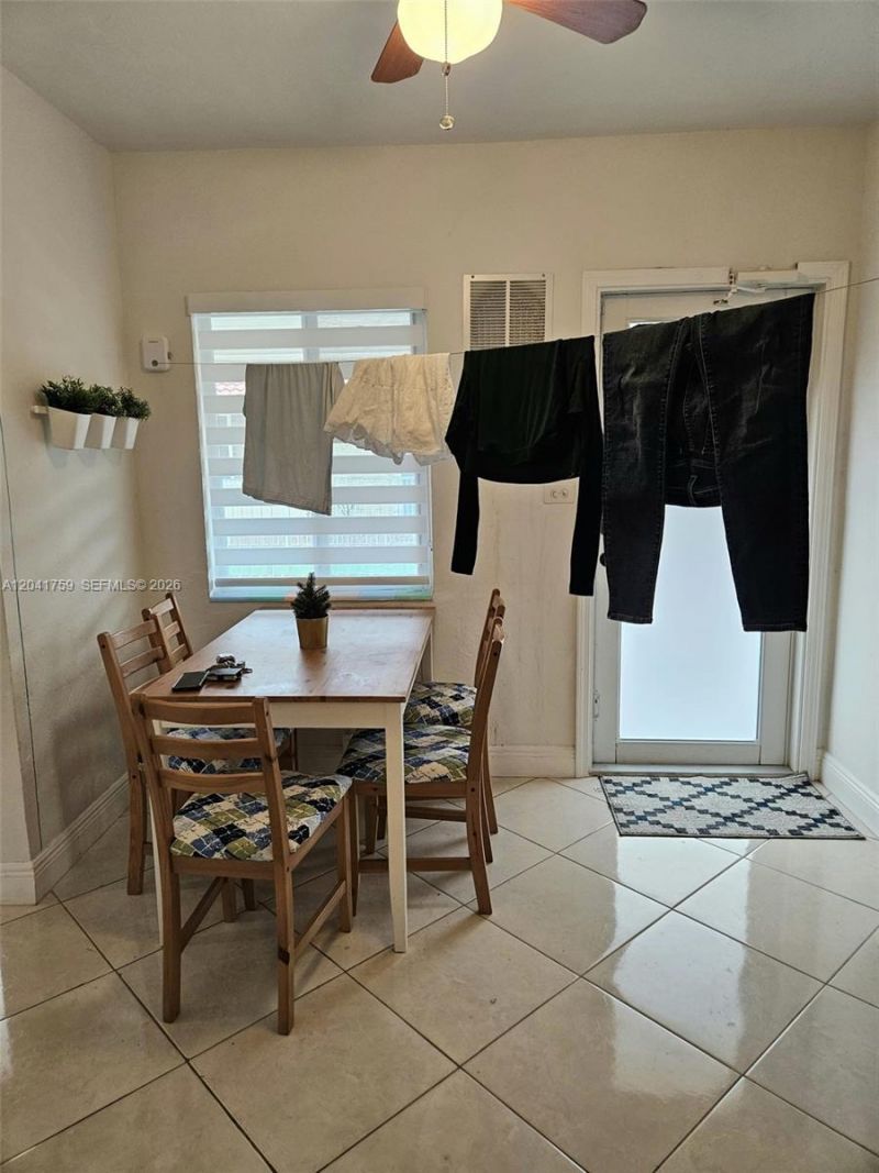 7400 Harding Ave , Unit 22, Miami Beach, FL 33141 Photo