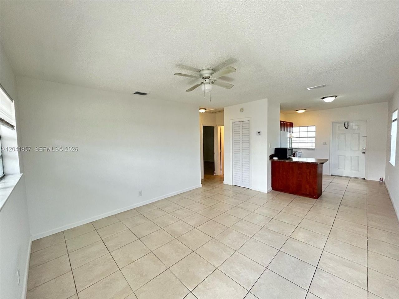 990 Phippen Waiters Rd , Dania Beach, FL 33004 Photo