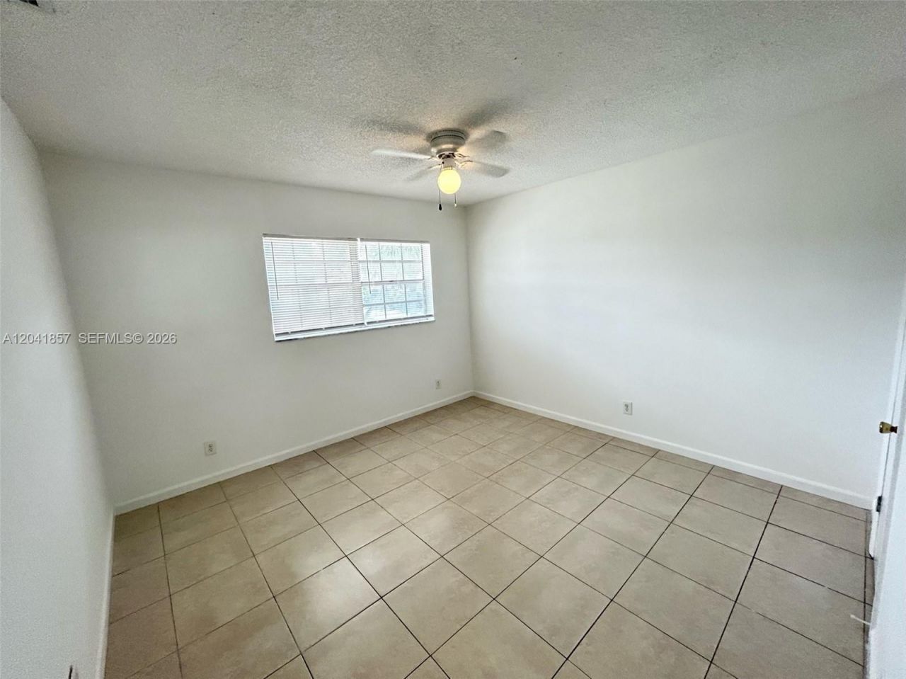 990 Phippen Waiters Rd , Dania Beach, FL 33004 Photo
