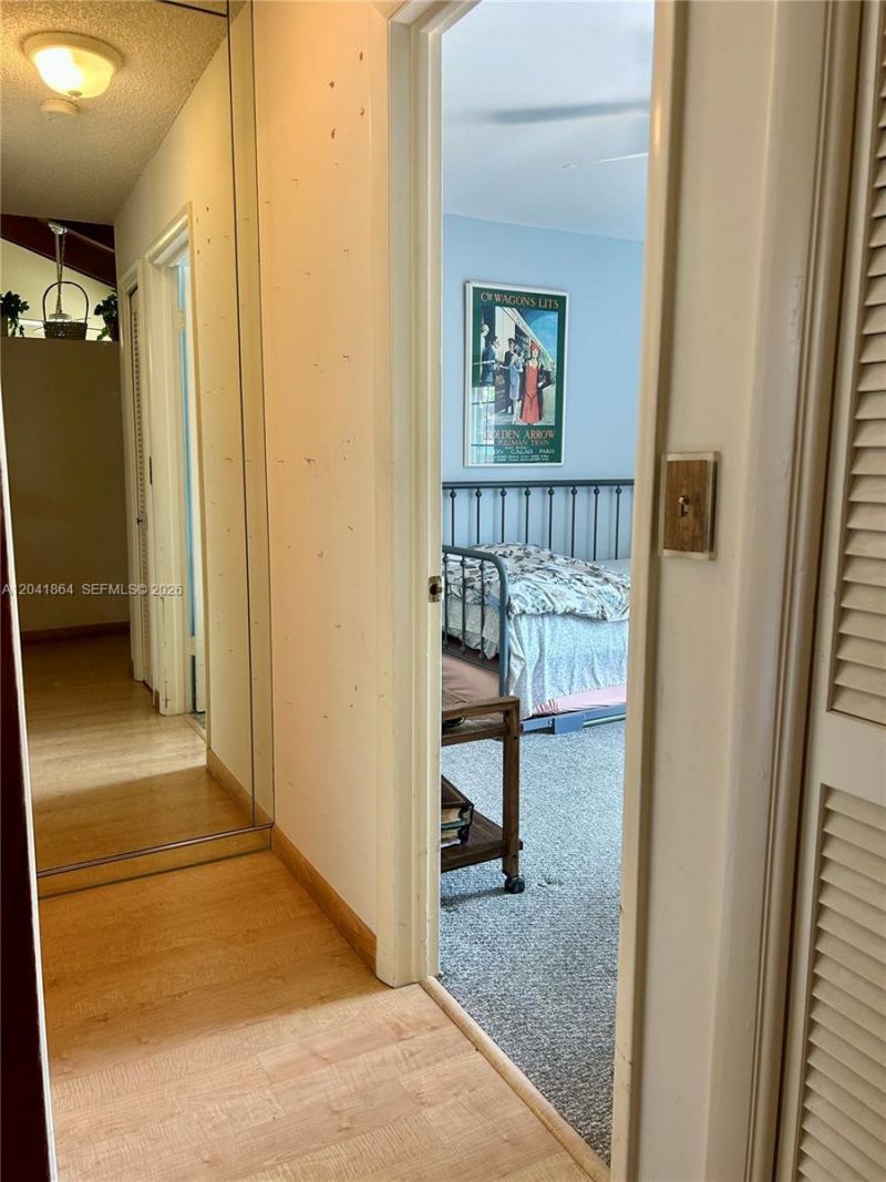 500 Briarwood Cir , Unit 3-54, Hollywood, FL 33024 Photo