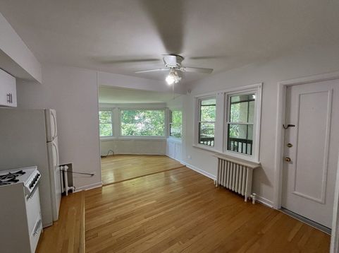 Main Photo