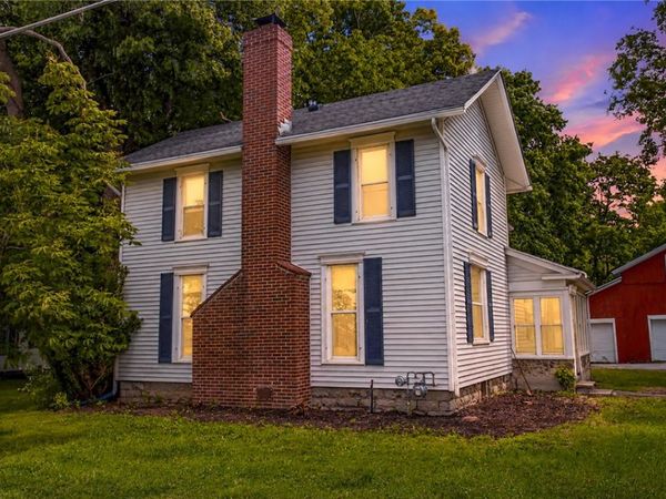 9283 S Street Road, Le Roy, NY 14482