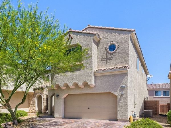 8964 Willow Break Avenue, Las Vegas, NV 89148