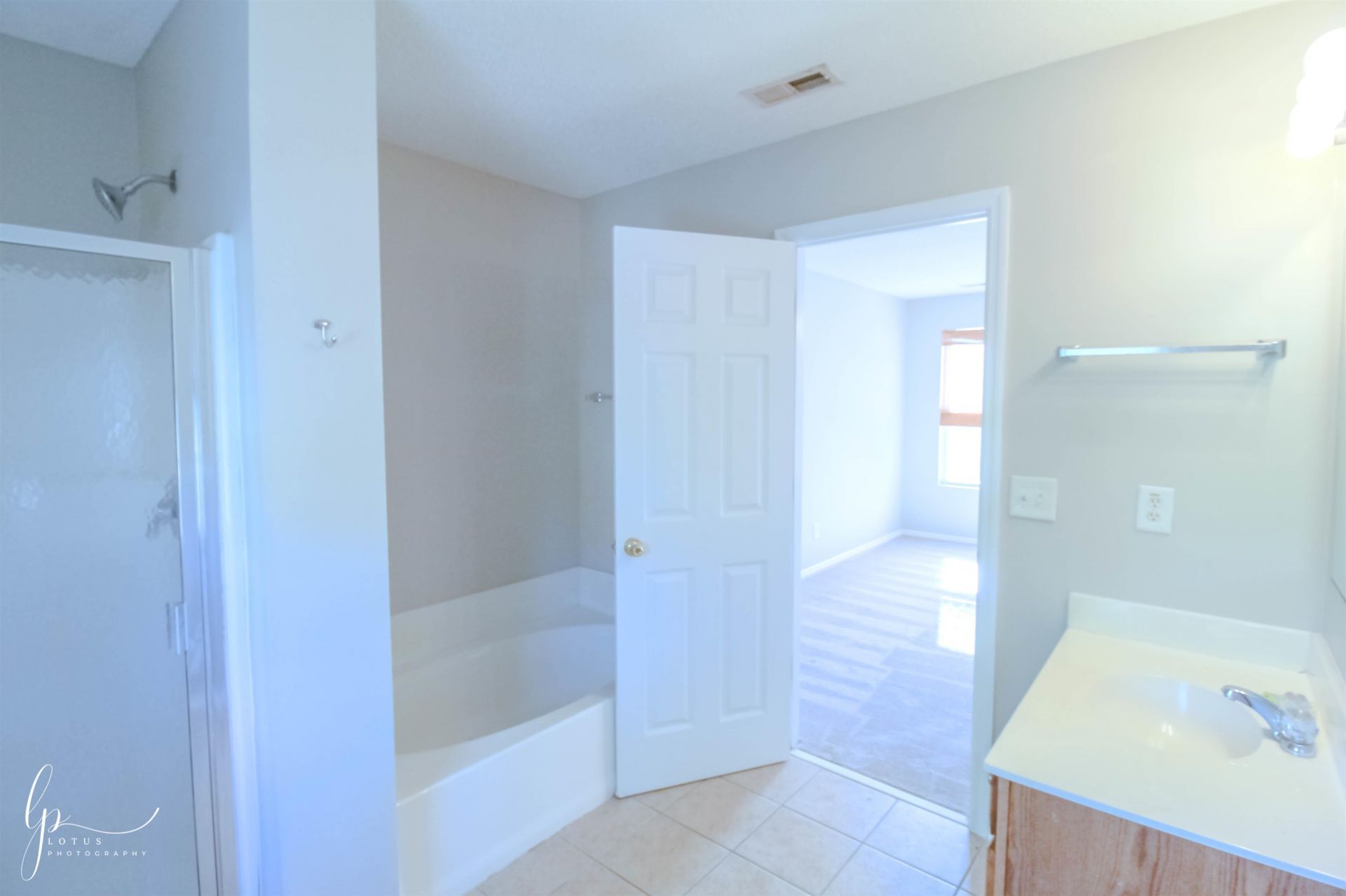 2013 Laurel Oak Ct.  Photo 12