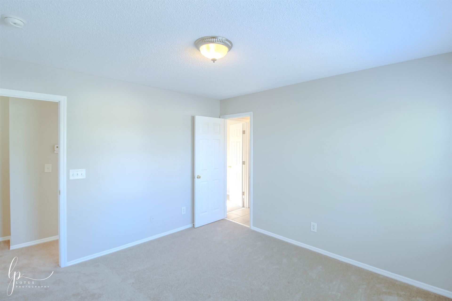 2013 Laurel Oak Ct.  Photo 16
