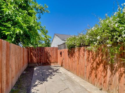 4400 E Nichols Ave, Sacramento, CA 95820 Photo