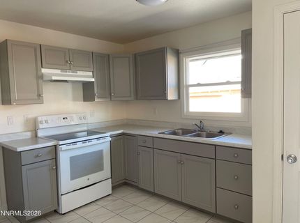 1522 F Street, Unit A and B, Sparks, NV 89431 Photo