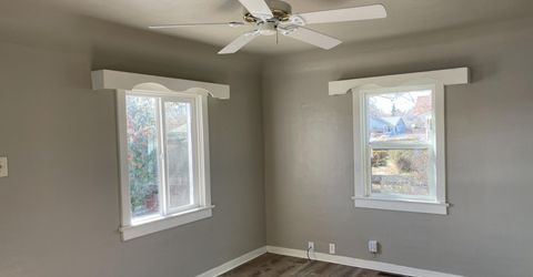 1522 F Street, Unit A and B, Sparks, NV 89431 Photo