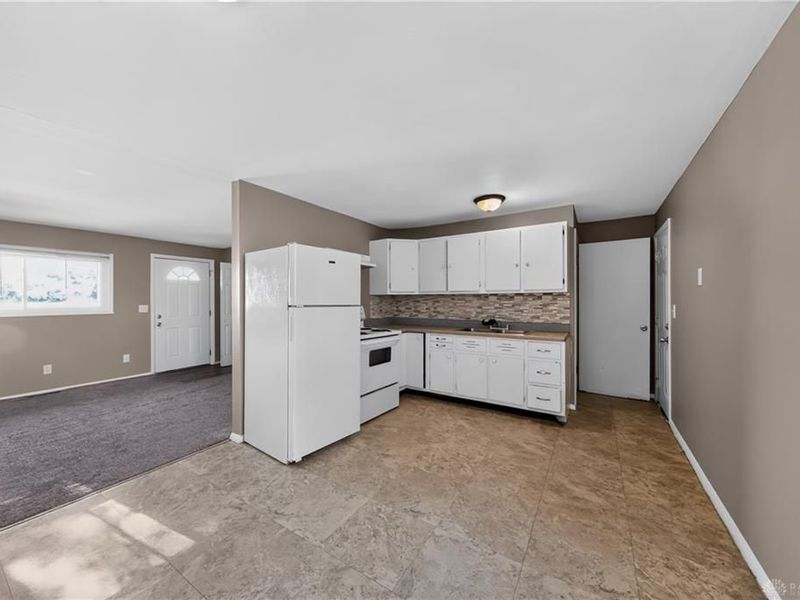 906 Miller Avenue, Trotwood, OH 45417 Photo 8