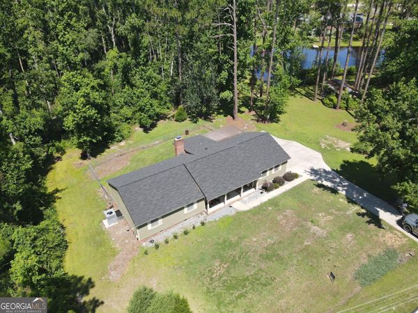 122 Ponderosa Drive, Swainsboro, GA 30401