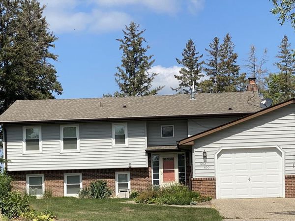 602 E 1st Street , Waconia, MN 55387
