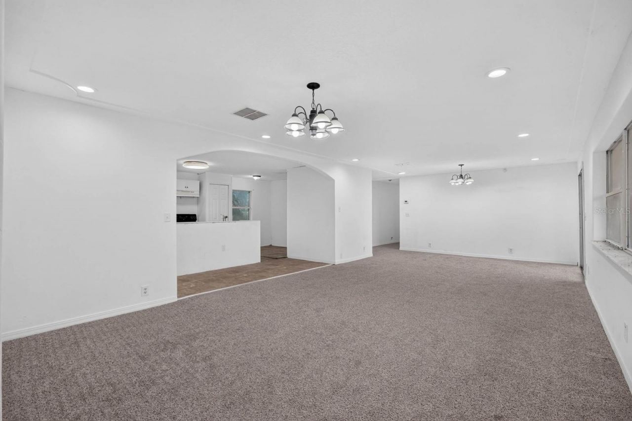 157 W Grandview Drive , East Palatka, FL 32131 Photo
