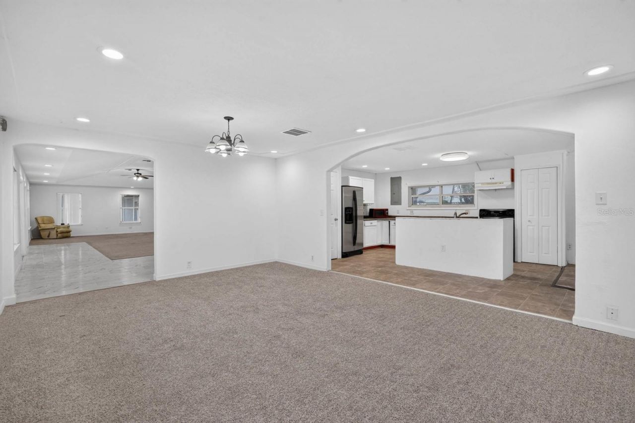 157 W Grandview Drive , East Palatka, FL 32131 Photo