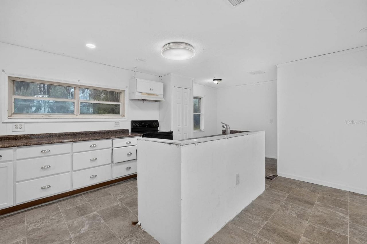 157 W Grandview Drive , East Palatka, FL 32131 Photo