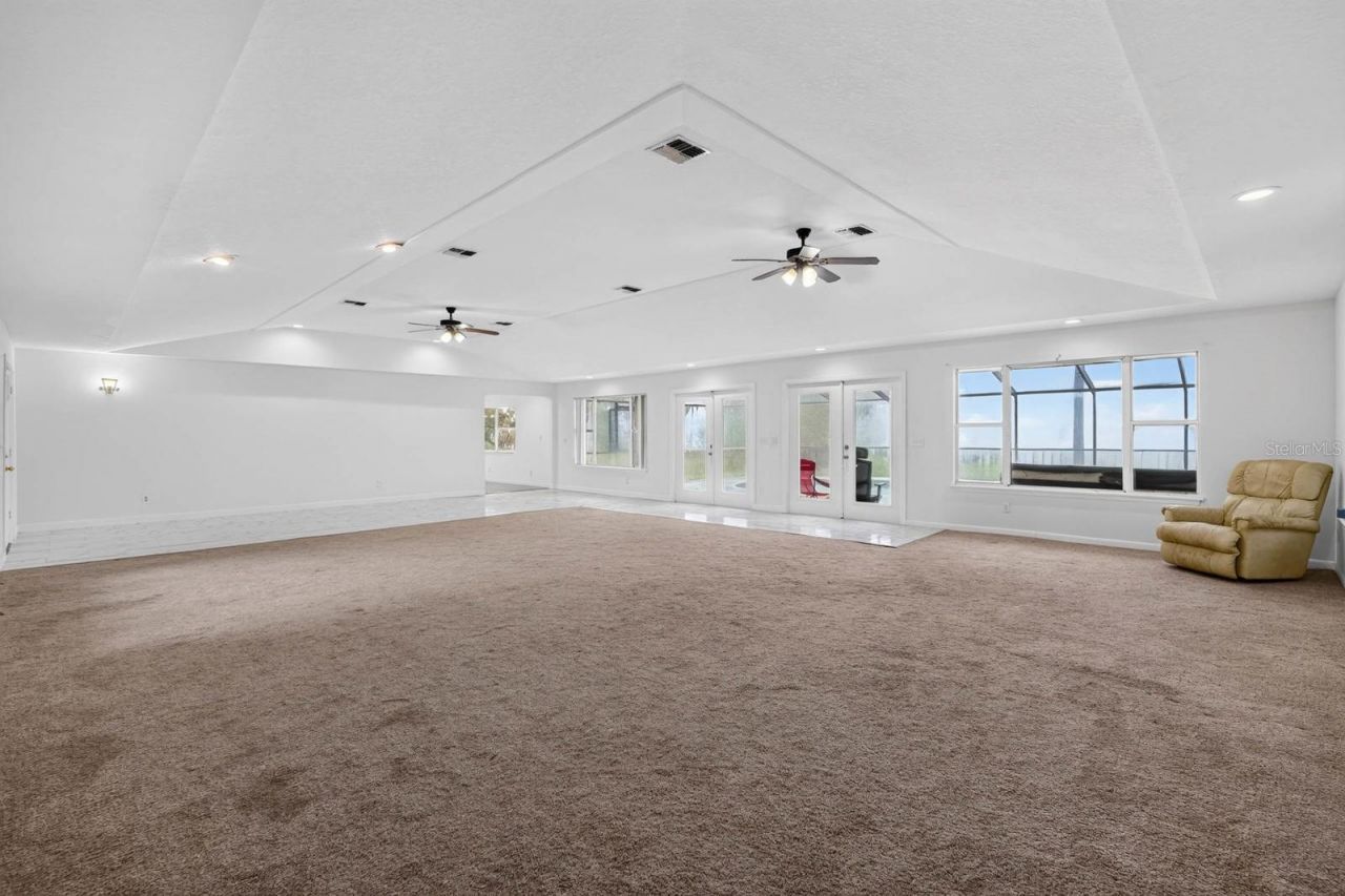 157 W Grandview Drive , East Palatka, FL 32131 Photo