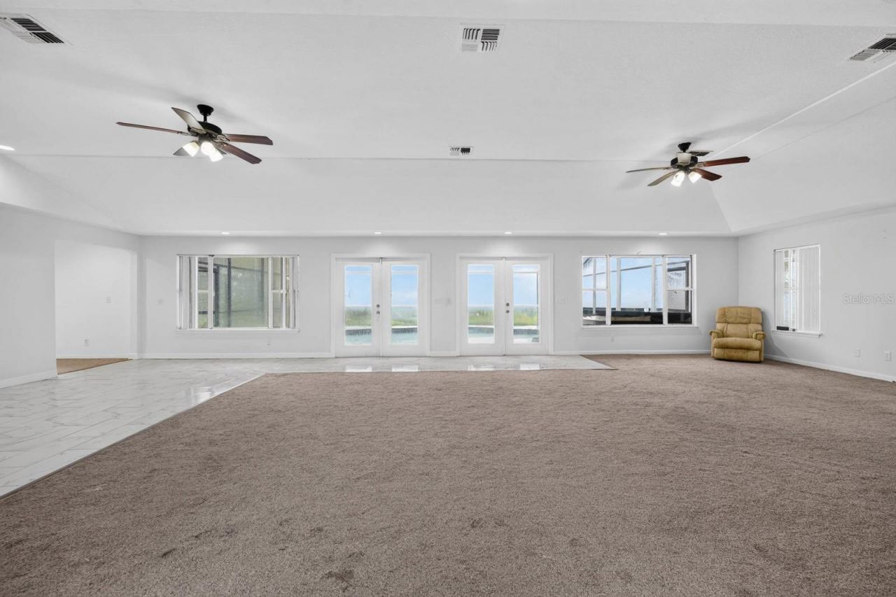 157 W Grandview Drive , East Palatka, FL 32131 Photo