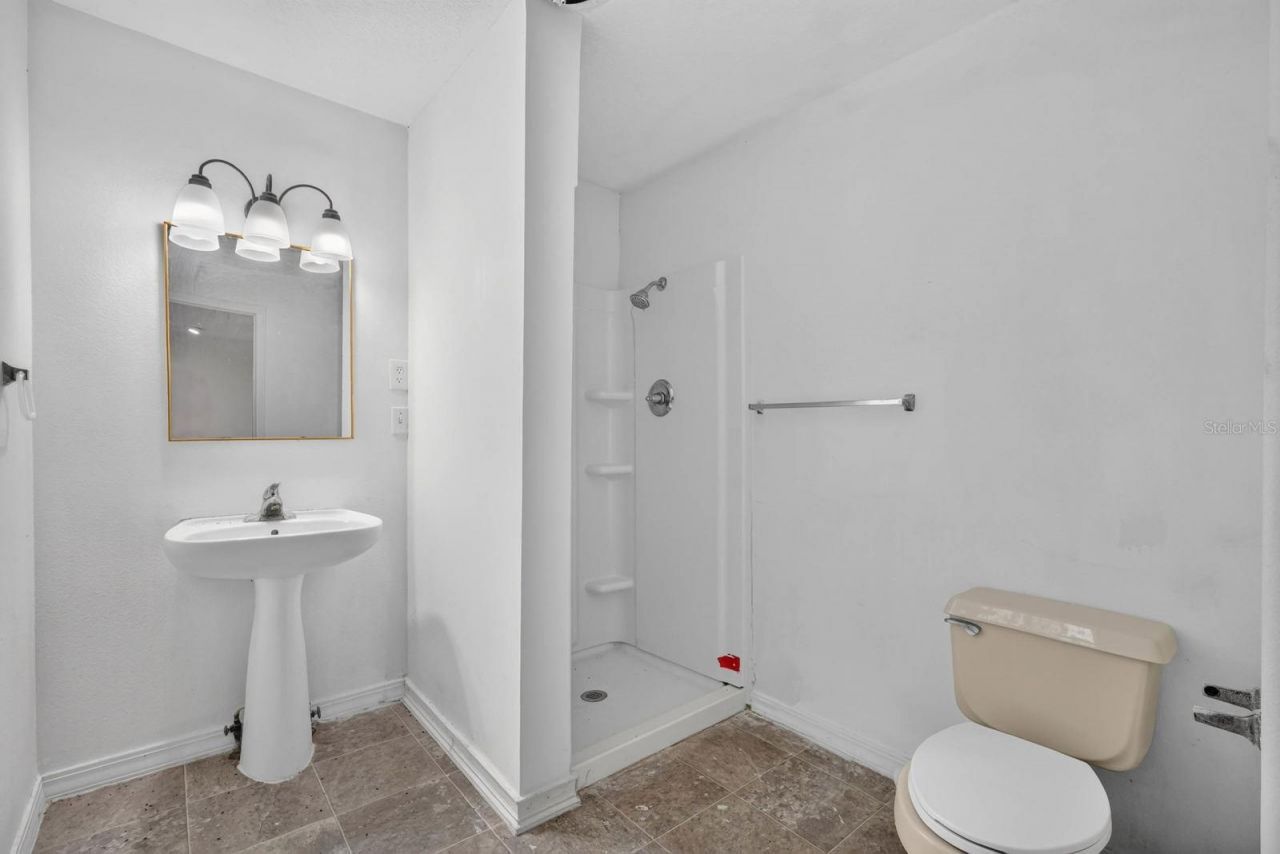 157 W Grandview Drive , East Palatka, FL 32131 Photo