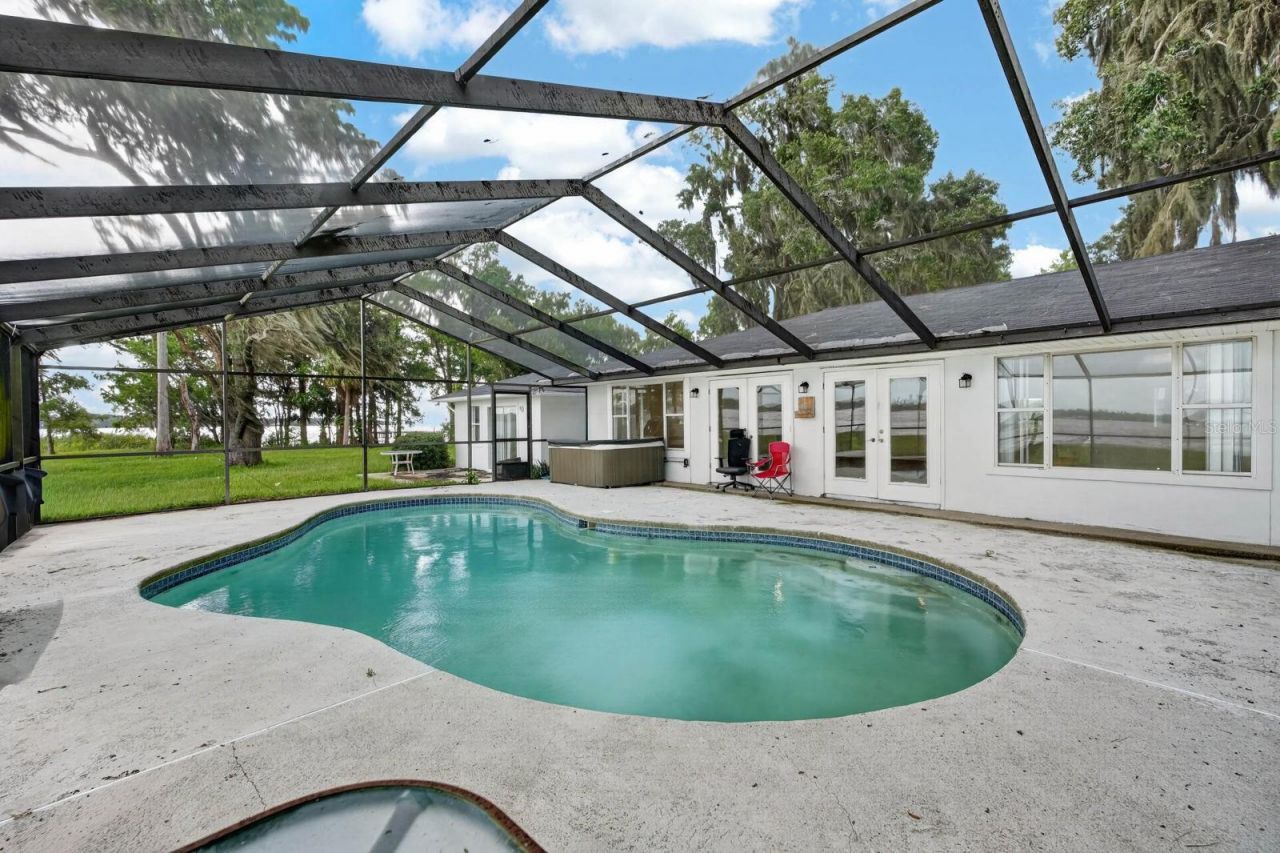 157 W Grandview Drive , East Palatka, FL 32131 Photo