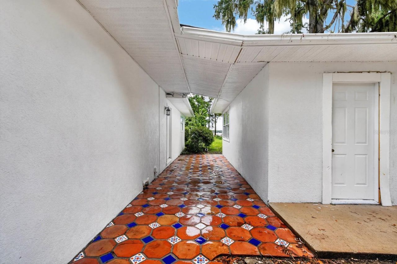 157 W Grandview Drive , East Palatka, FL 32131 Photo