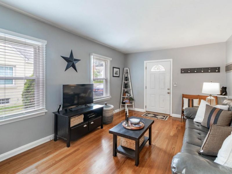 1314 Burney Lane, Cincinnati, OH 45230 Photo 7