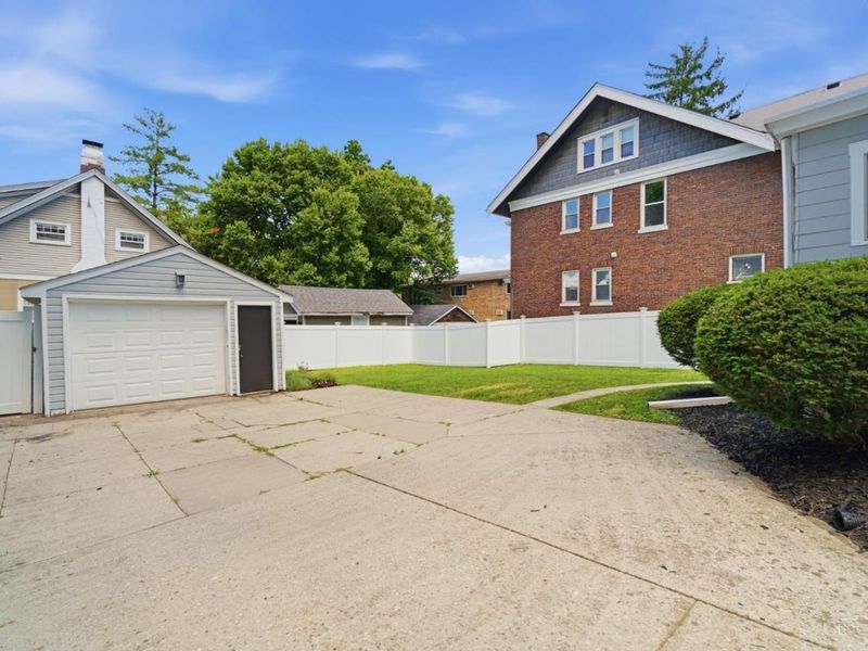 2806 Madison Road, Cincinnati, OH 45209 Photo 47