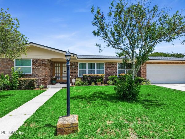 7255 FLORAL RIDGE Drive, Jacksonville, FL 32277