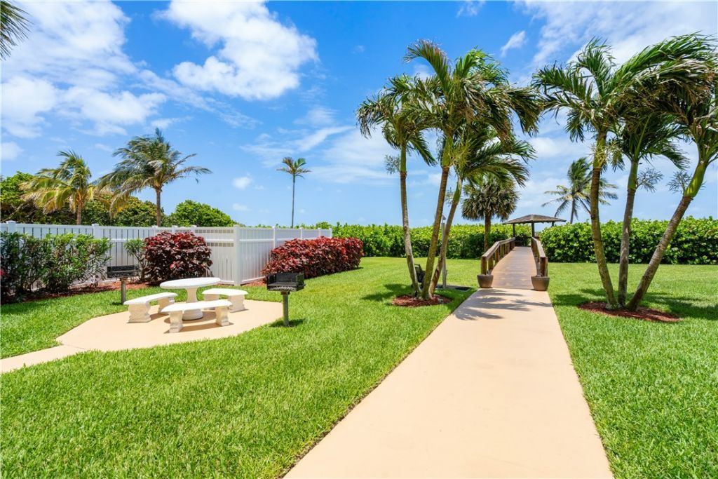 3200 N Highway A1a, Unit 1105, Fort Pierce, FL 34949 Photo