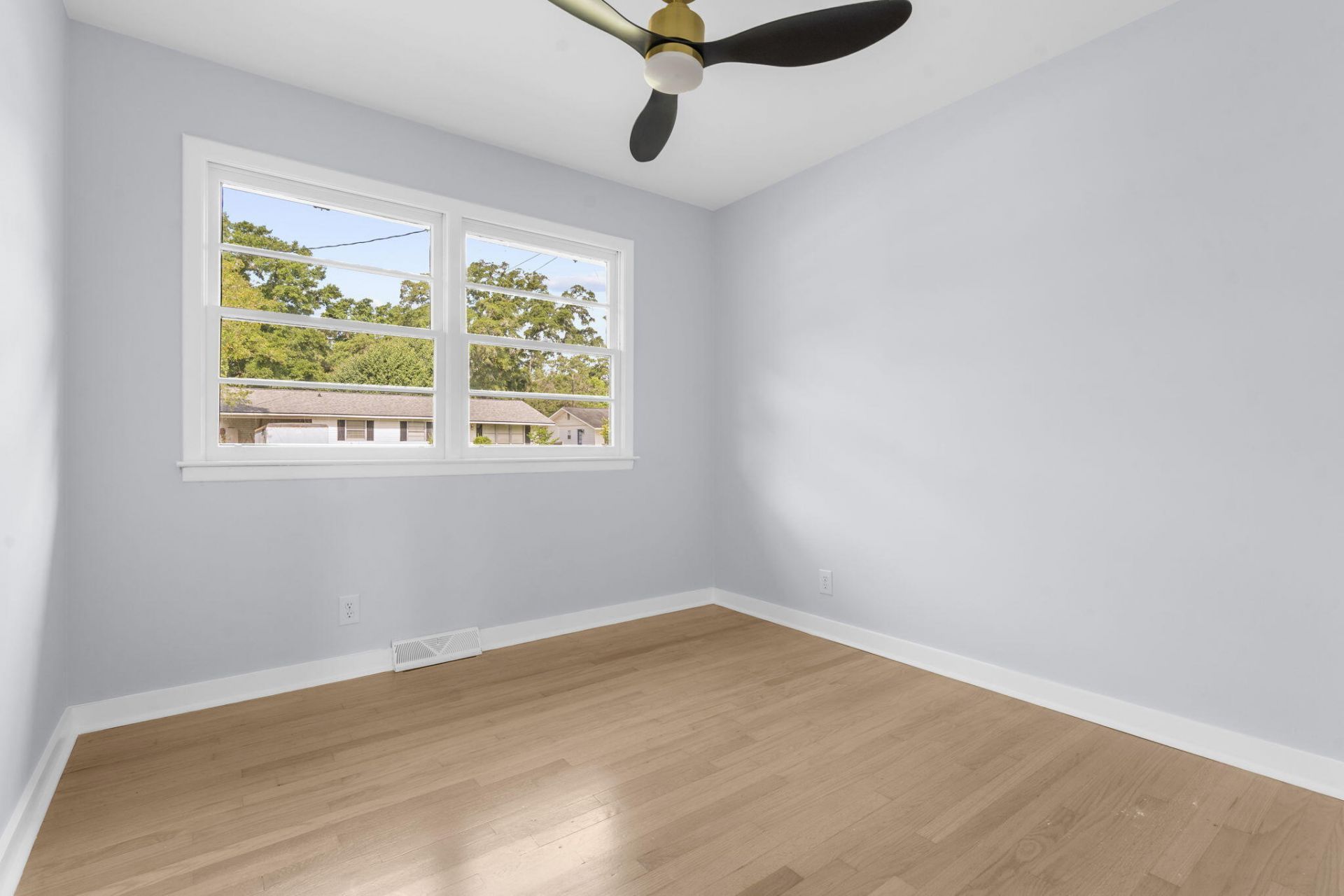 1130 San Juan Avenue Photo 35