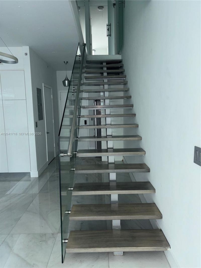 690 SW 1st Ct, Unit 2124, Miami, FL 33130 Photo