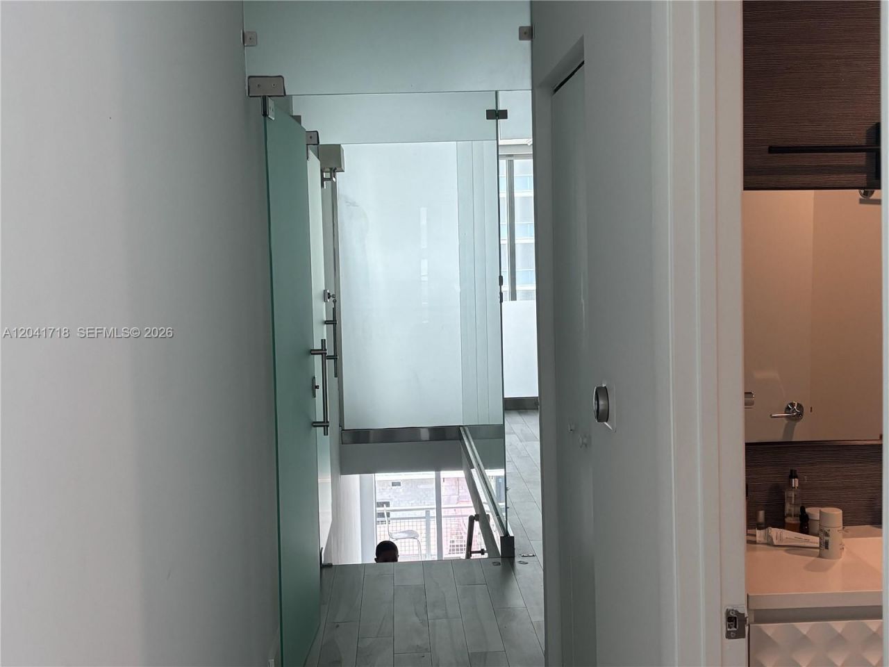 690 SW 1st Ct, Unit 2124, Miami, FL 33130 Photo