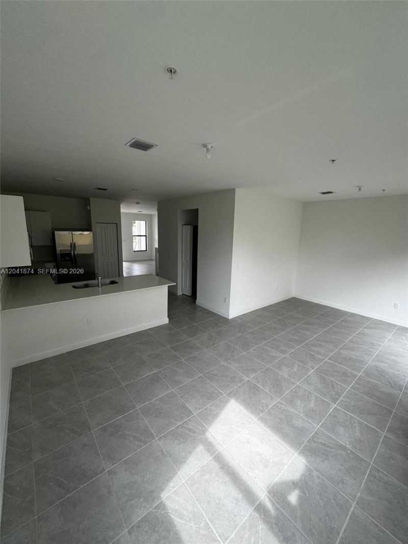 285 SW 159th Ln , Pembroke Pines, FL 33027 Photo