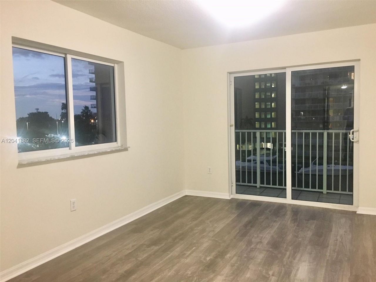 2475 NW 16th Street Rd , Unit 418, Miami, FL 33125 Photo